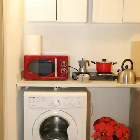Apartamento House Panormus Station