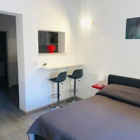 Apartamento House Panormus Station *